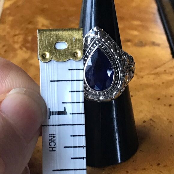 Natural Blue Sapphire Sterling Silver Ring Size 7 - Picture 6 of 10